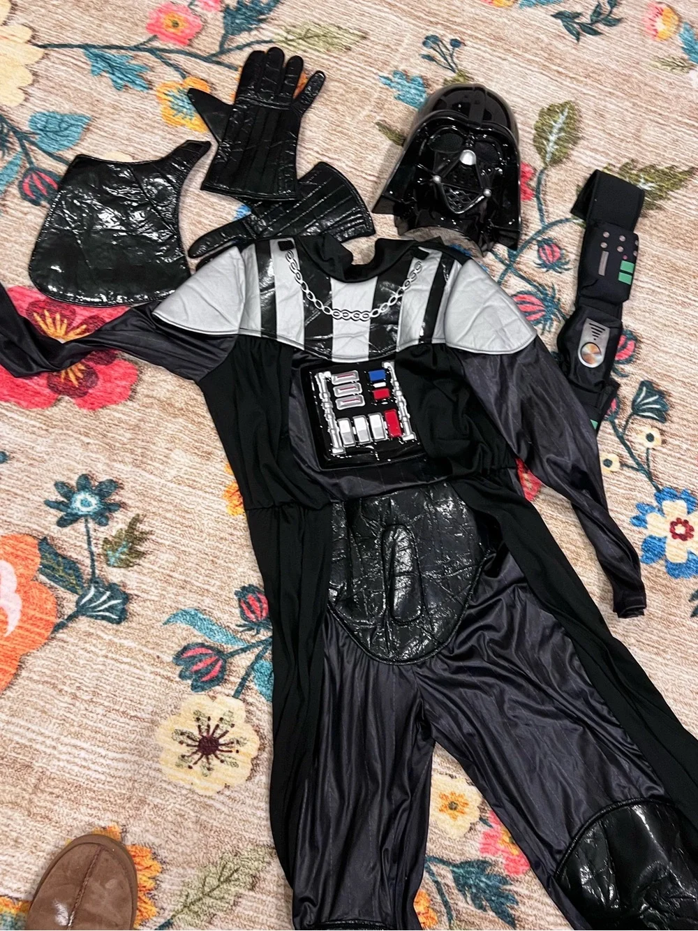 Disney brand kids Darth Vader Halloween costume